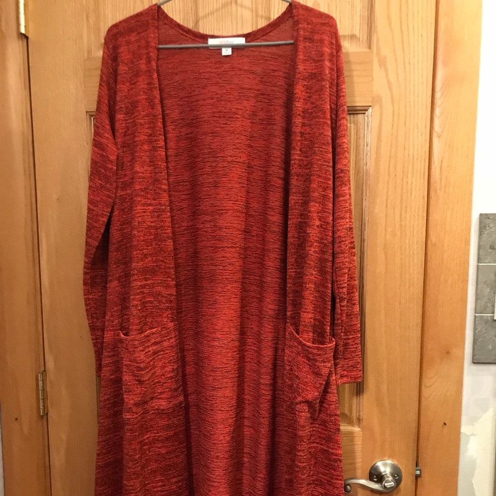 NWOT LULAROE MEDIUM SARAH